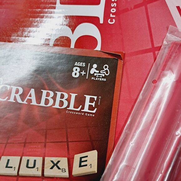 Hasbro Scrabble Game Deluxe Edition Board Game Rotating Carry Case New Open Box - Picture 7 of 11